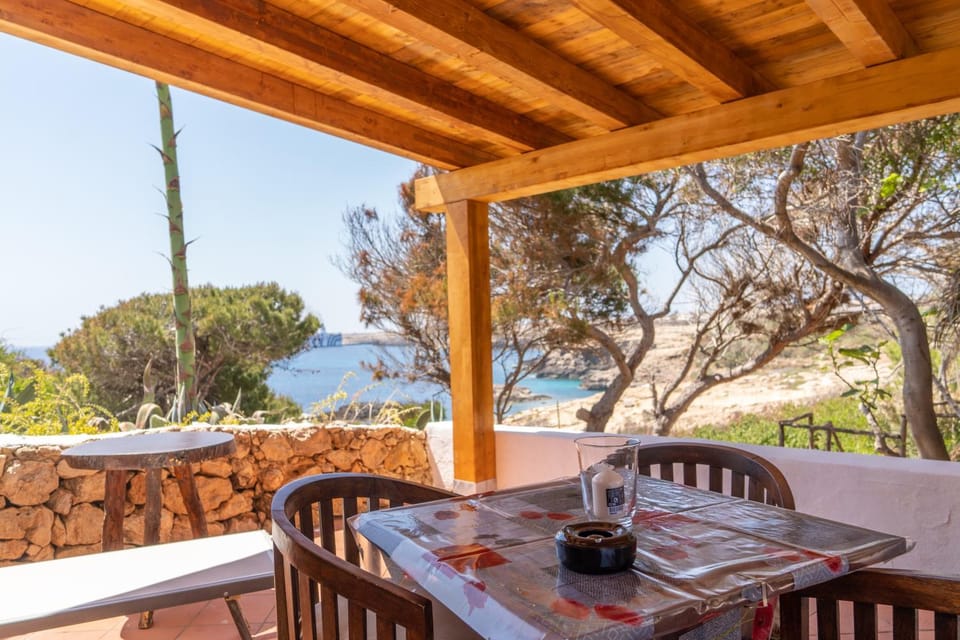 View (from property/room), Balcony/Terrace, Sea view