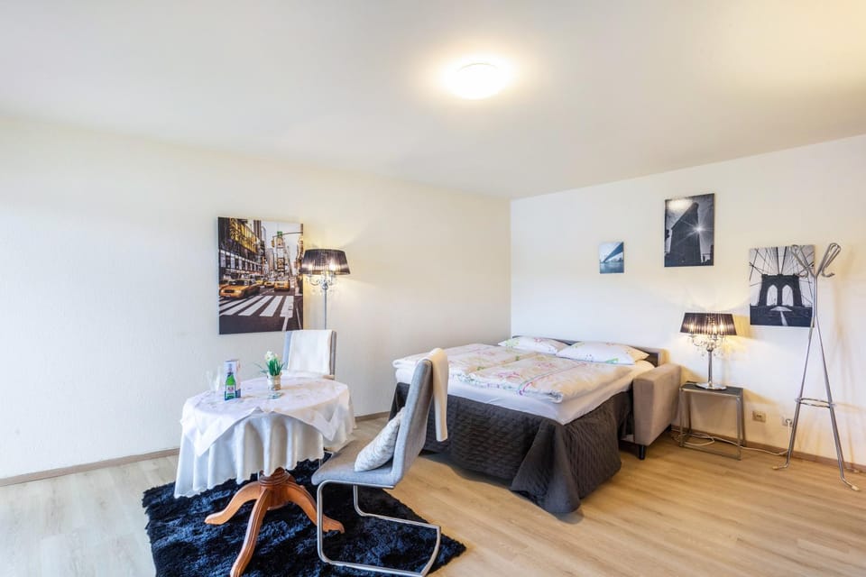 Living room, Bedroom