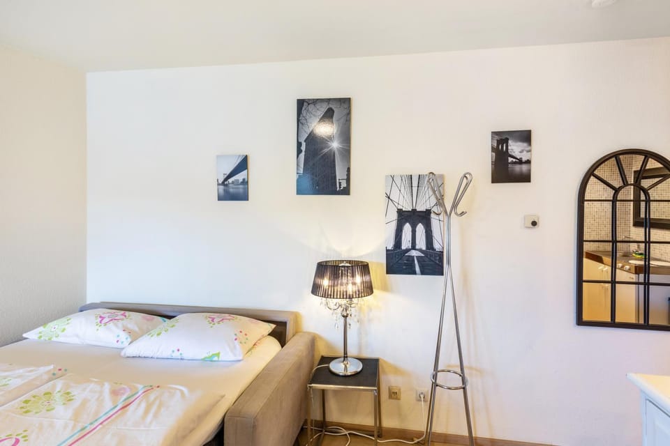 Living room, Bedroom