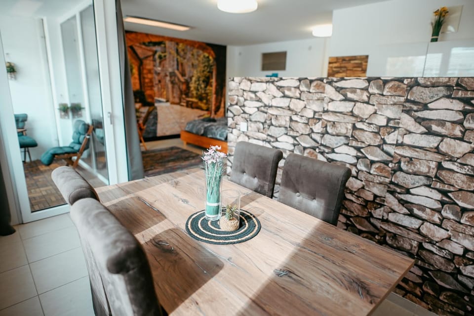 Living room, Seating area, Dining area