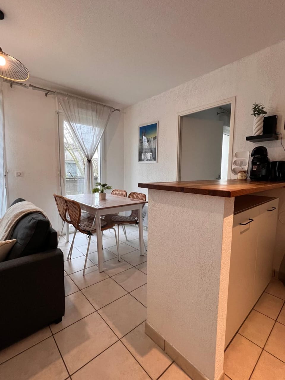 Le bohème Chauraisien Apartment in Nouvelle-Aquitaine