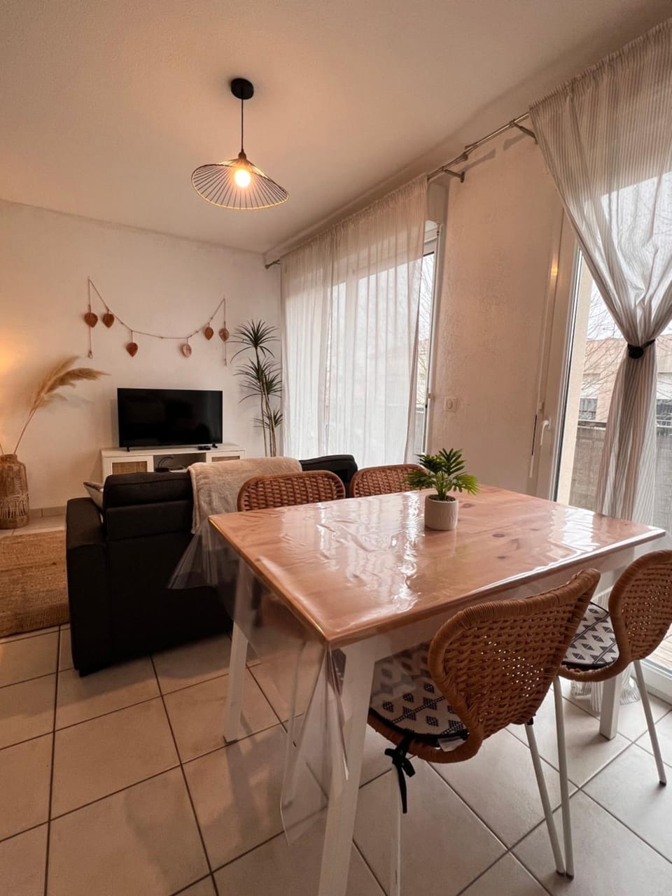 Le bohème Chauraisien Apartment in Nouvelle-Aquitaine