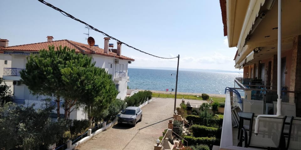 'Sunny Apartment' Gerakini Beach, Halkidiki House in Halkidiki