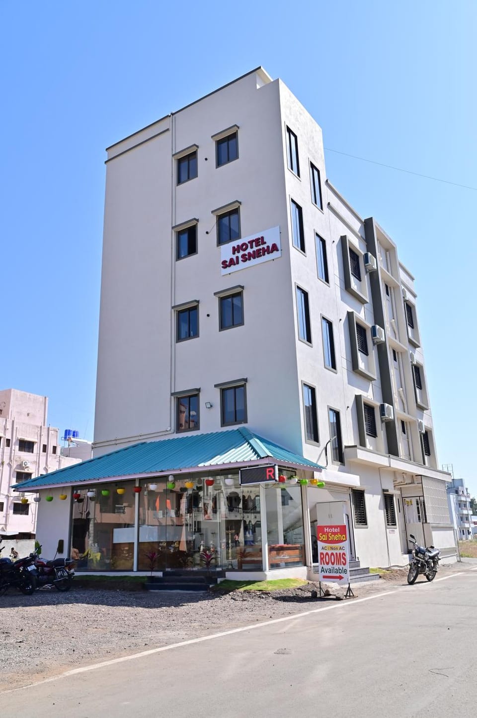 Hotel Sai Sneha Hotel in Maharashtra