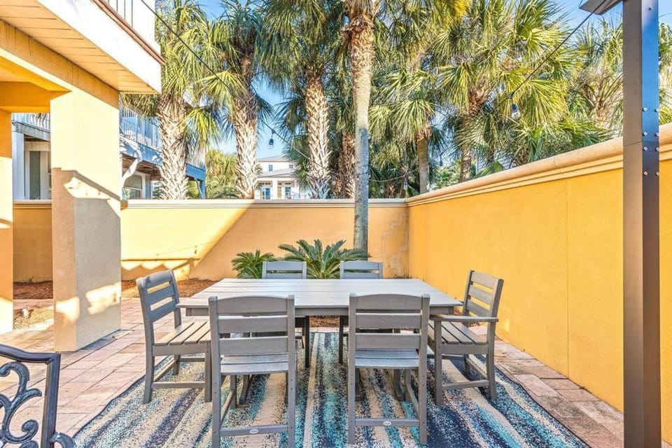 Frangista Hideaway House in Miramar Beach