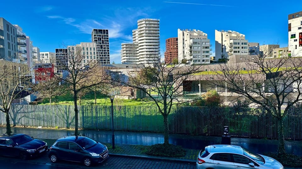 Day, City view, Parking