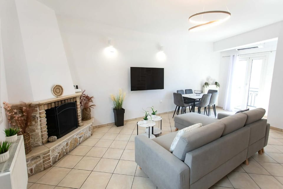 Pargadise Center Apartment in Peloponnese, Western Greece and the Ionian