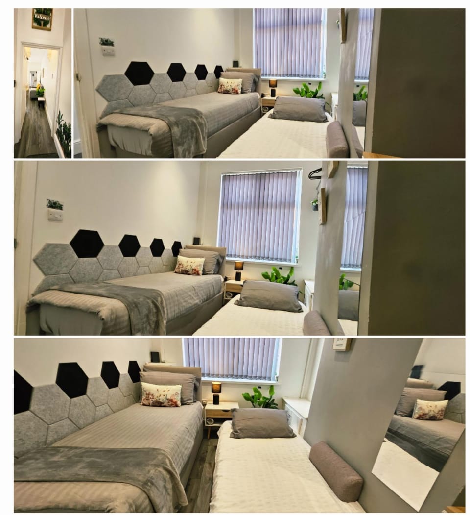By the Joyous Stays - House with home comforts House in Stoke-on-Trent