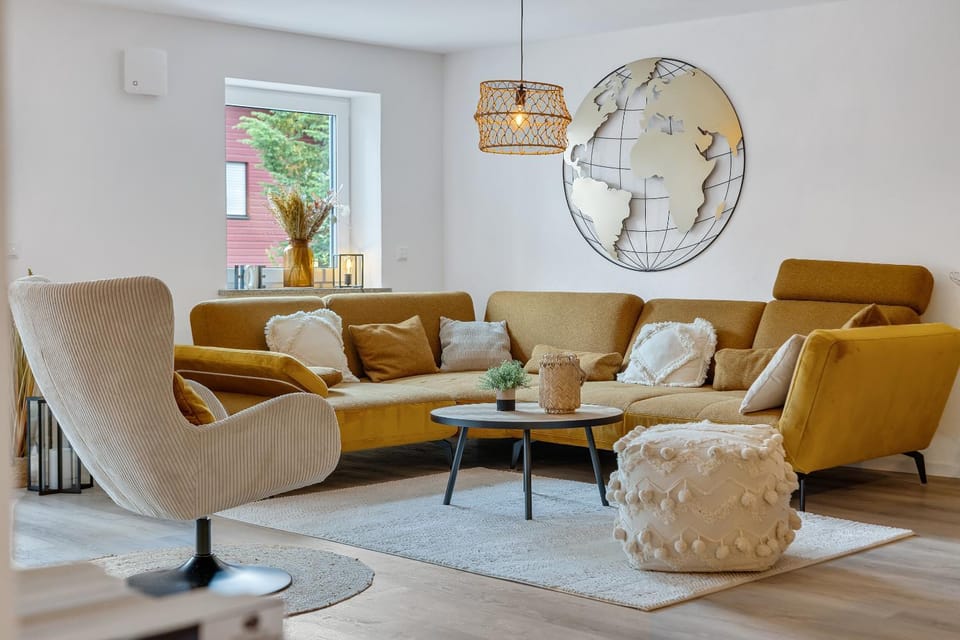 Living room, Seating area