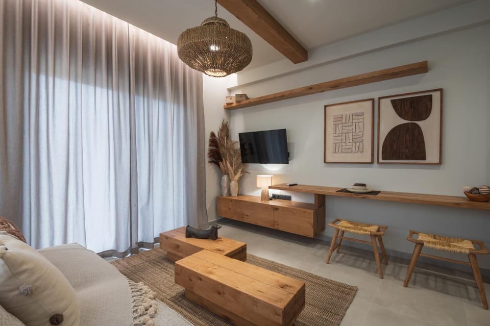 TV and multimedia, Seating area