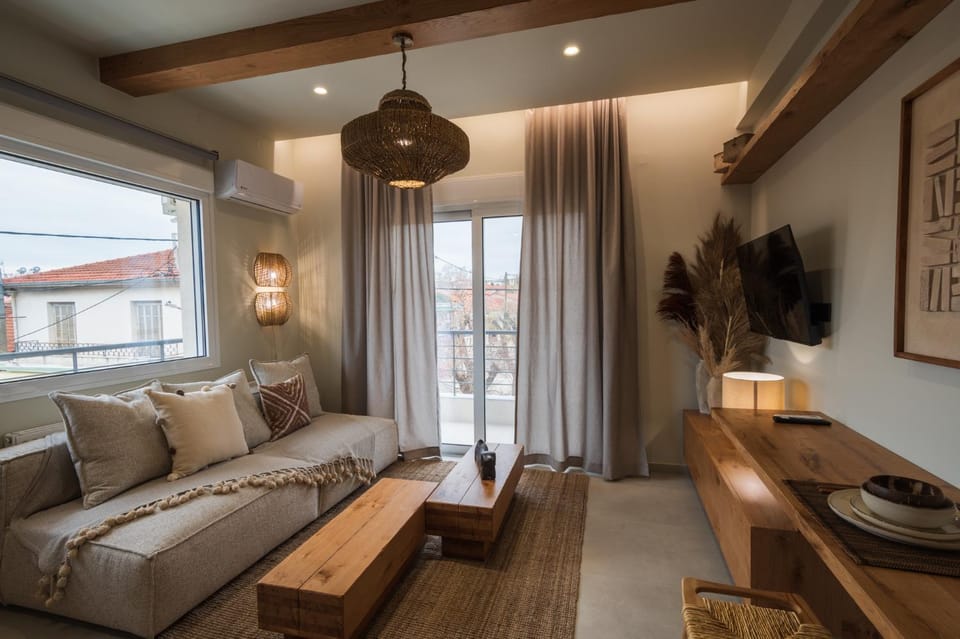 TV and multimedia, Living room, Photo of the whole room, Seating area