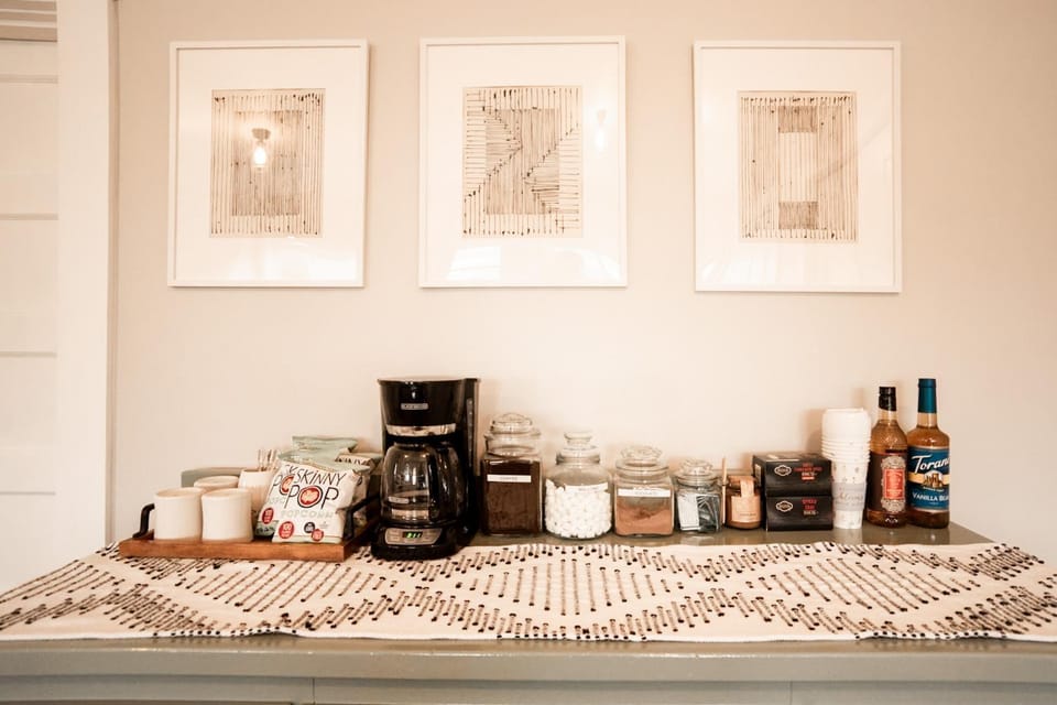 Coffee/tea facilities