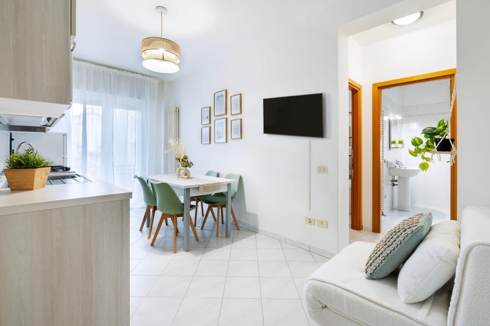 TV and multimedia, Living room, Seating area, Dining area, minibar