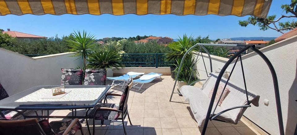 Day, Balcony/Terrace