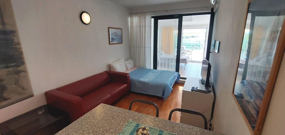 Apartment Jarak Center Makarska Apartment in Makarska