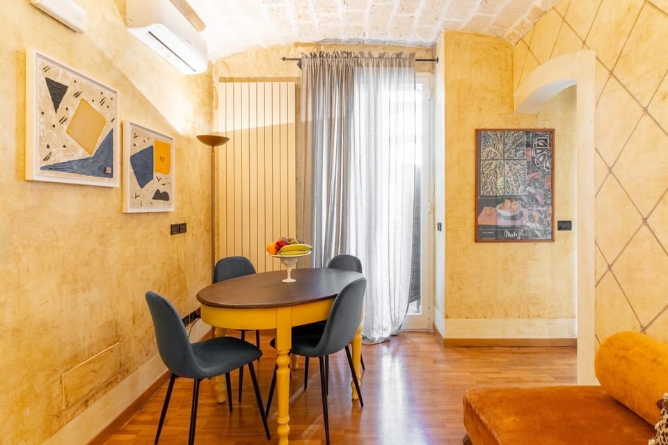 Atelier 1940 Apartment in Bari