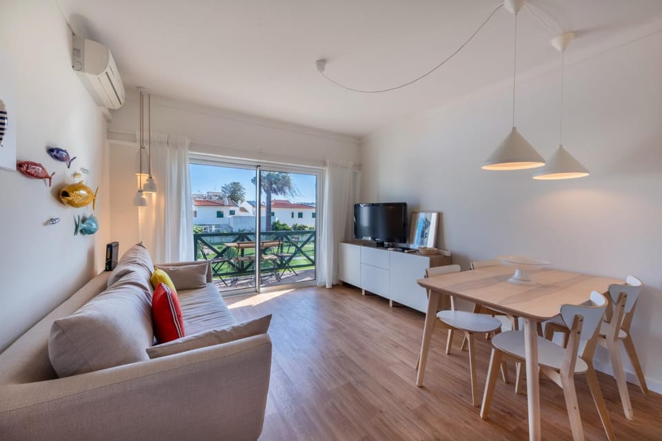 Sun Lovers Altura T1 Pool & Balcony Apartment in Faro District