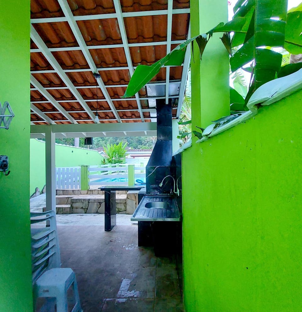 Casa 3Quartos - 2 quartos com Ar Condicionado - 1suite - Condominio Verde Mar - Piscina Privativa -Prox Praia Cocanha House in Caraguatatuba