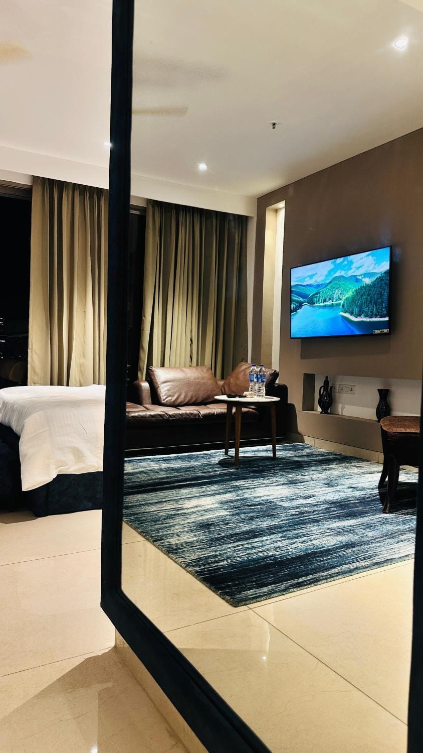 Luxury Studios Key 10 Apartment in Gurugram