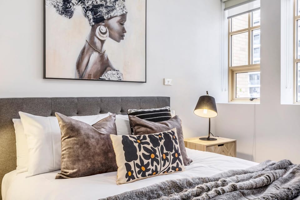 Bed, Decorative detail, Bedroom