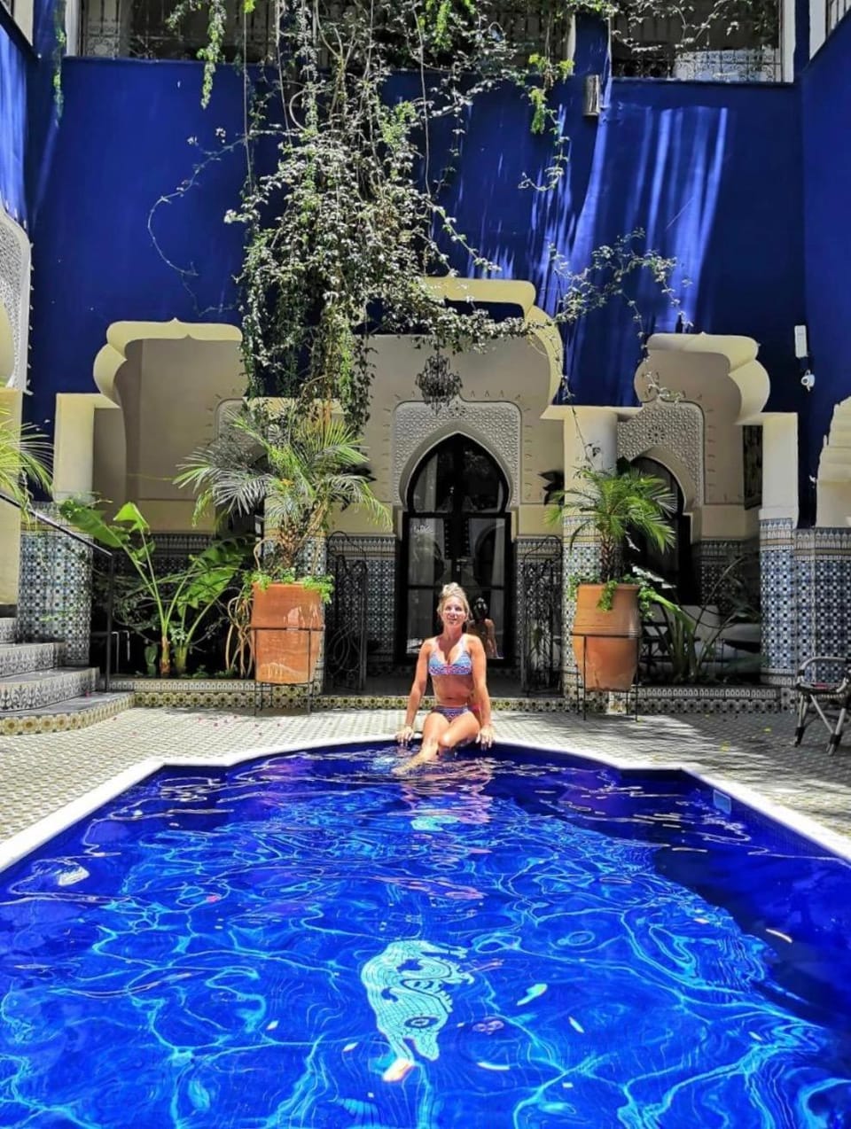 Swimming pool