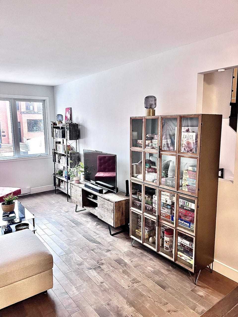 Communal lounge/ TV room, Living room, Seating area, Evening entertainment