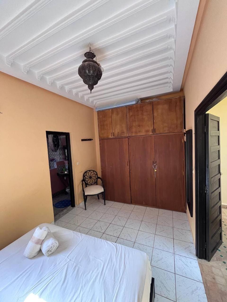 Bed, Photo of the whole room, Bedroom, towels, wardrobe