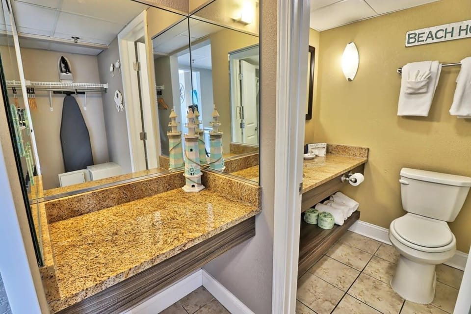 Oceanfront - Caravelle Resort 11th Floor House in Myrtle Beach