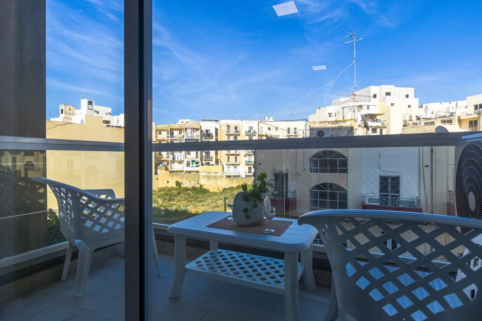 Spacious Brand New Apartment 3 Bdr 2 Bth H Apartment in Saint Paul's Bay
