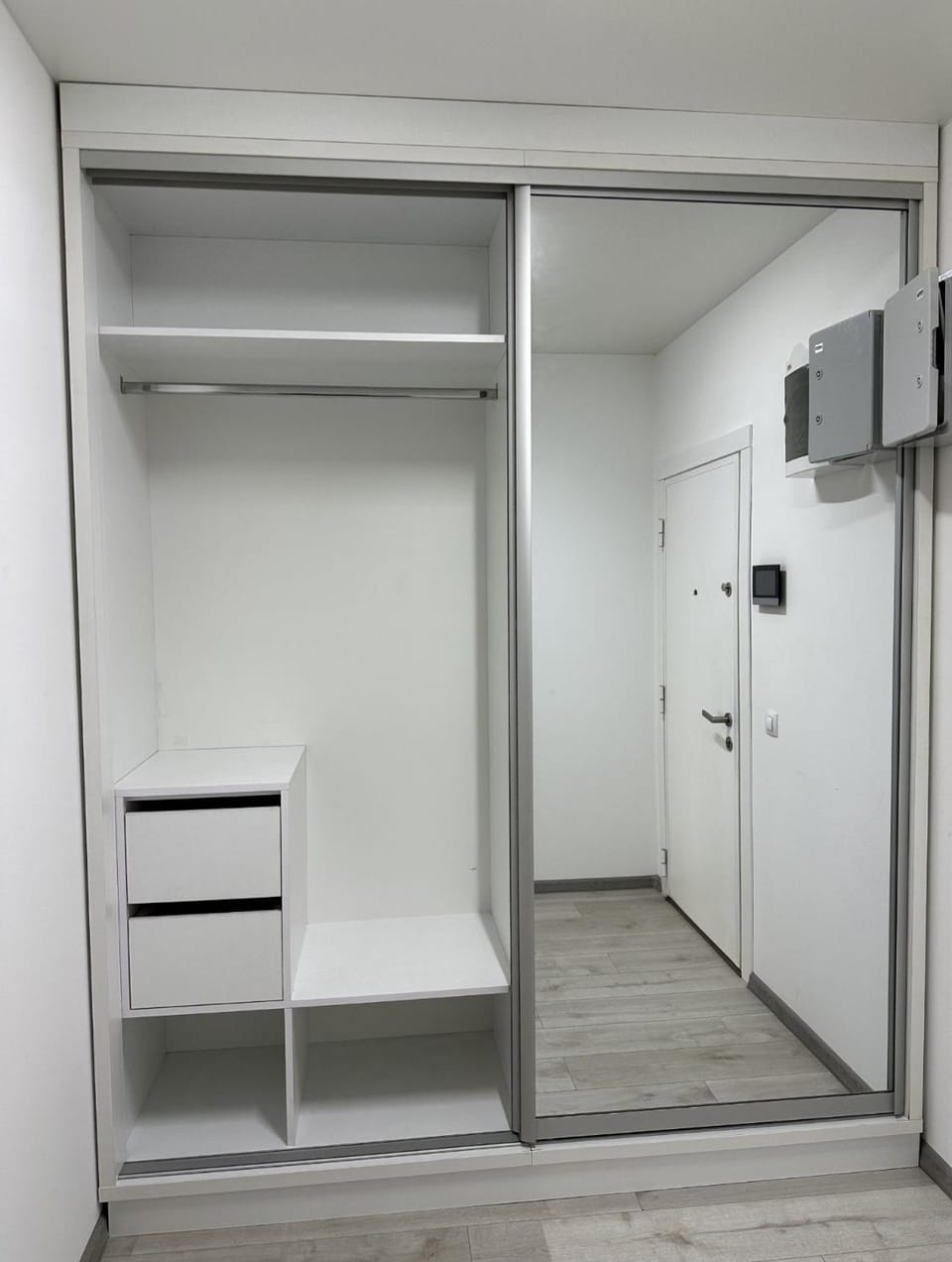 wardrobe