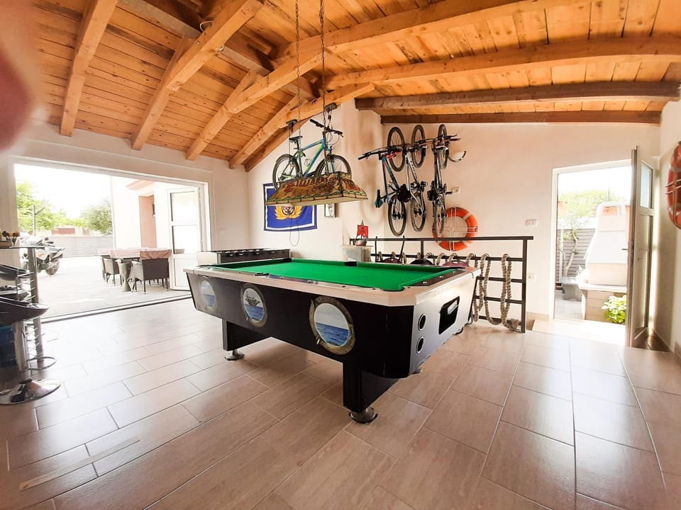 Billiard