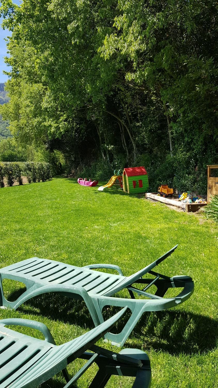 Natural landscape, Garden, sunbed