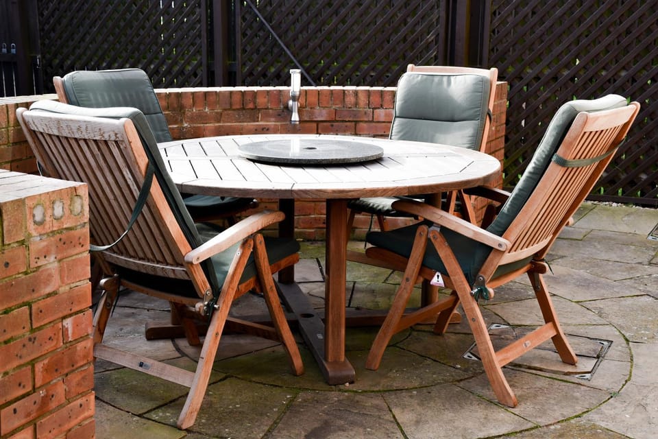 Patio, Seating area, Dining area