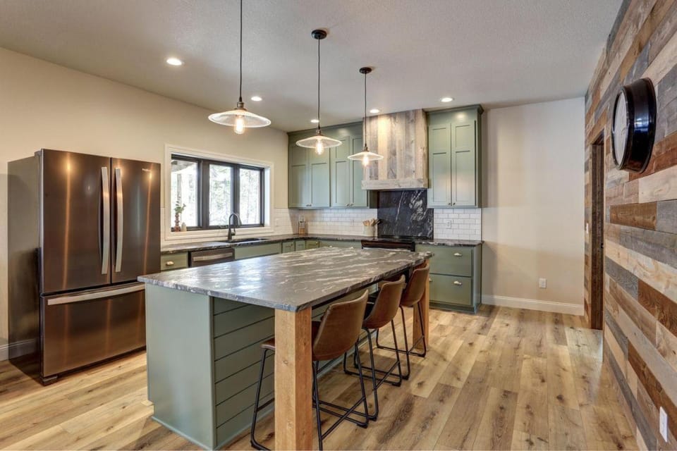 The Cottonwood House in North Lawrence