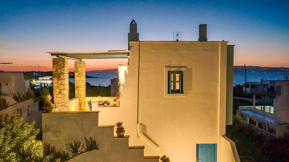 Property building, Natural landscape, Sea view, Sunset