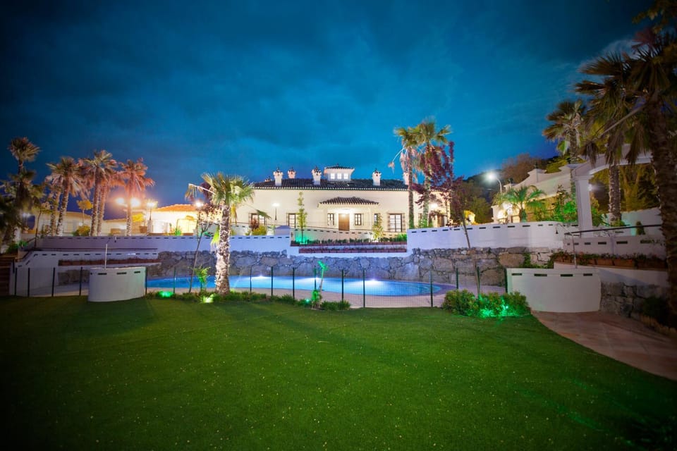 Property building, Garden