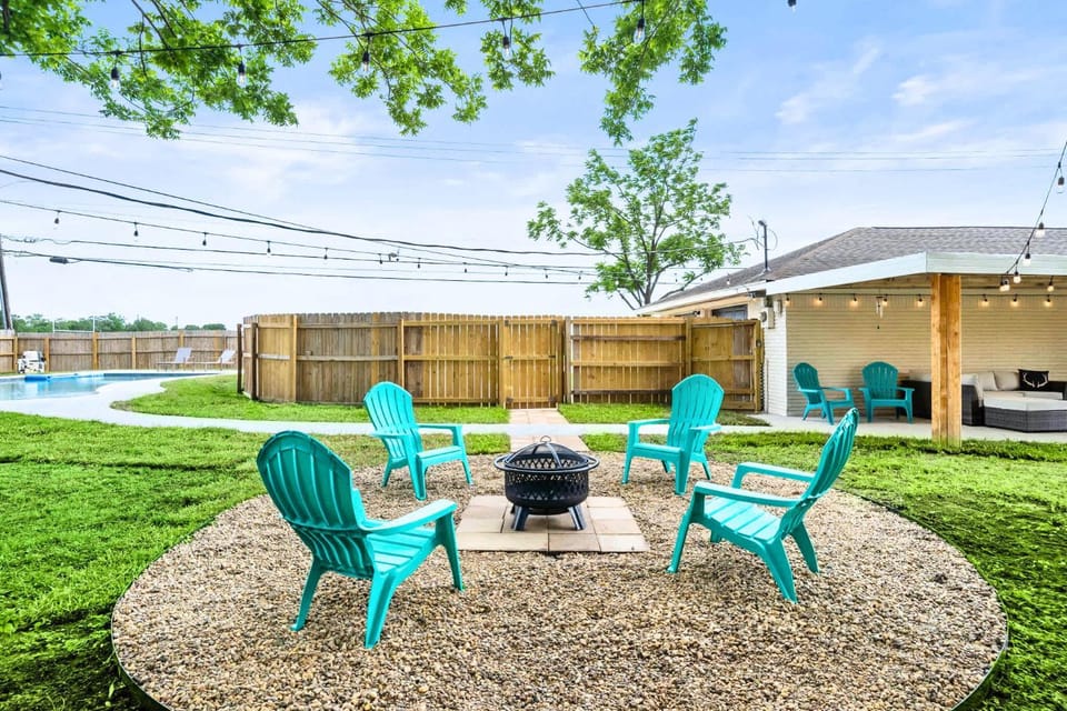 Pool 5 Star Large Deer Park home Super Host House in Pasadena