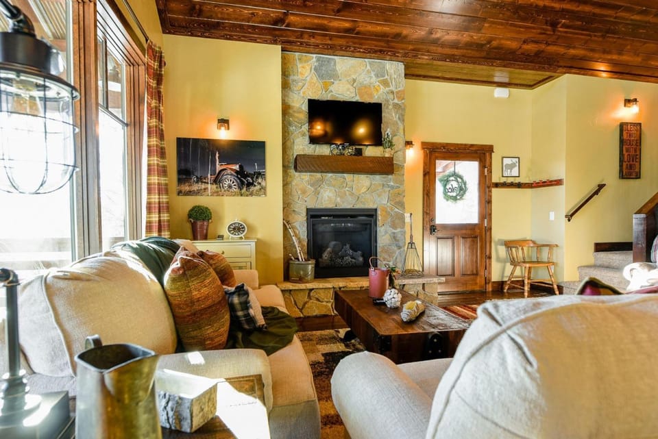 Little Badger Lodge House in Lead