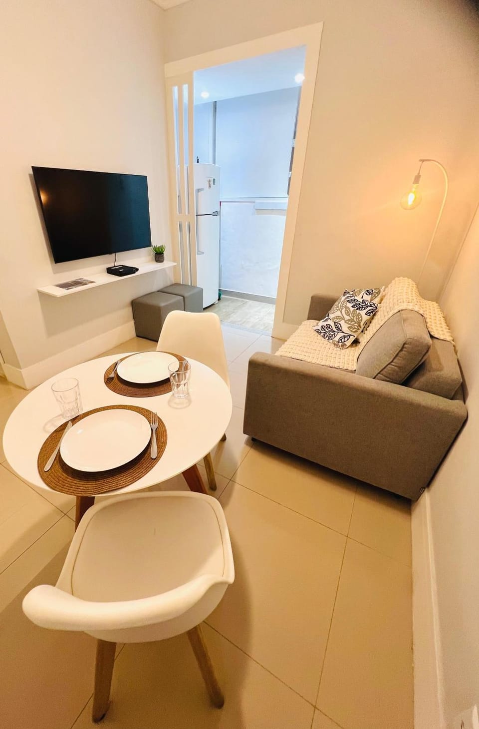 Communal lounge/ TV room, TV and multimedia, Living room, Dining area