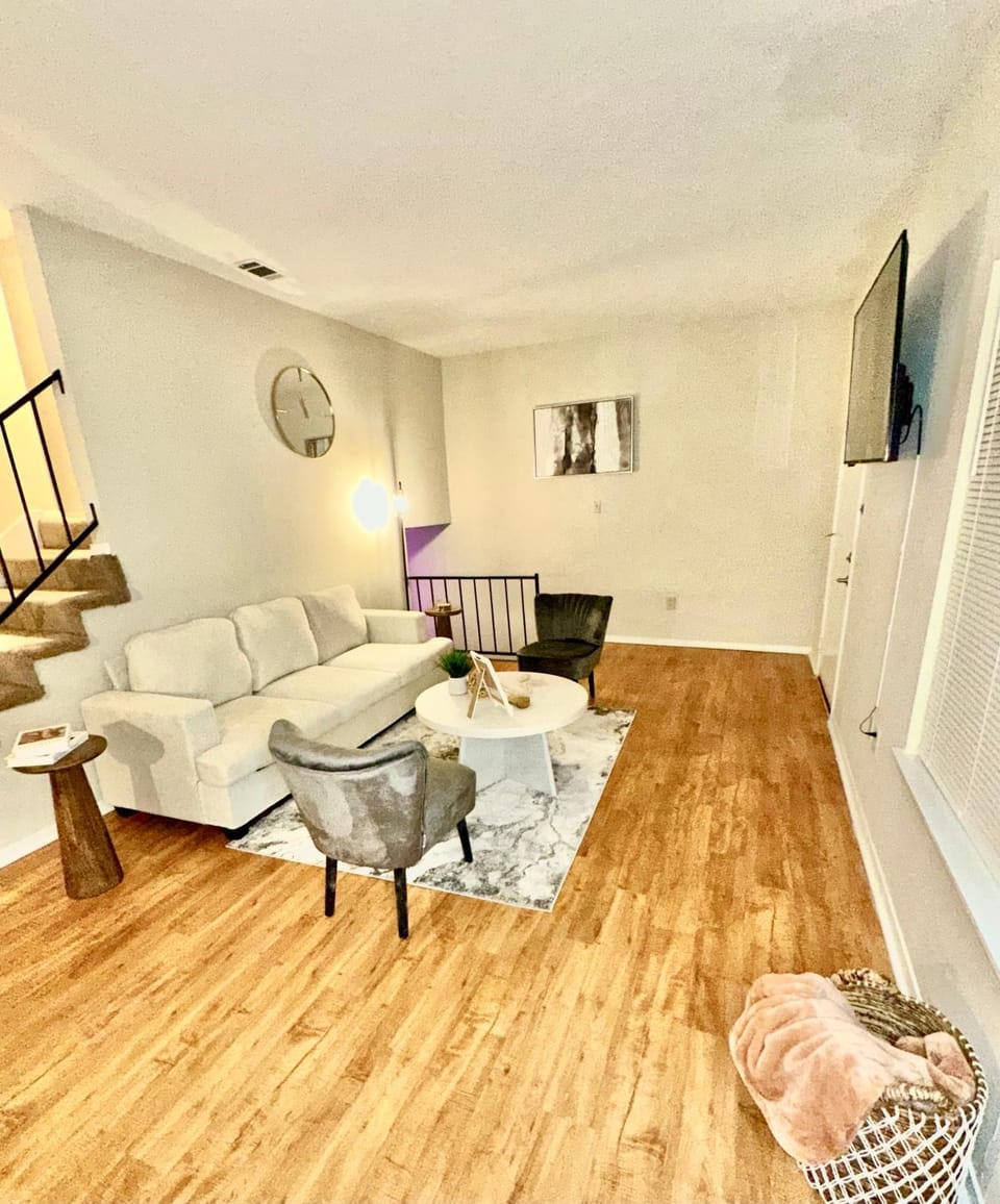 Spring Getaway 5 minutes from Hospitals Apartment in Flowood
