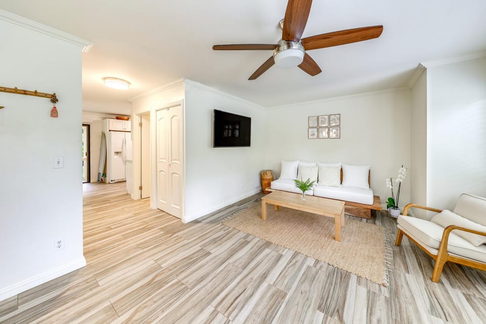 ~ 2 Mi to Beach: Princeville Condo w/ Private Deck House in Princeville