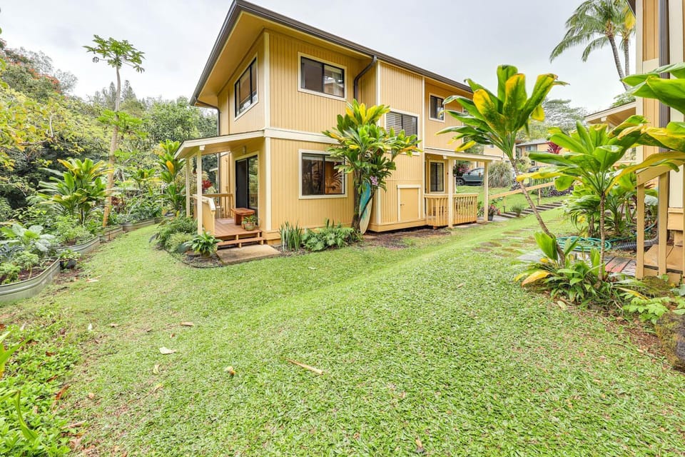 ~ 2 Mi to Beach: Princeville Condo w/ Private Deck House in Princeville