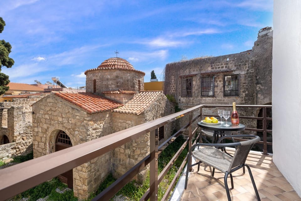 Emerald Dream House, Aithria Apartment in Rhodes