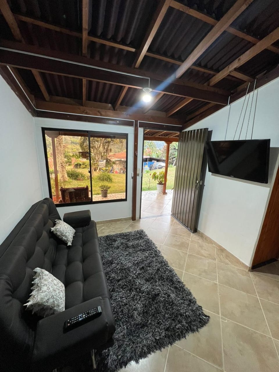Communal lounge/ TV room