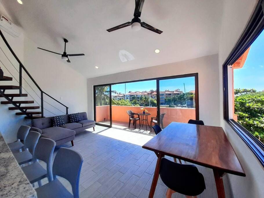 Penthouse, Ocean & Marina vws, Great 4 Remote Work Apartment in State of Quintana Roo