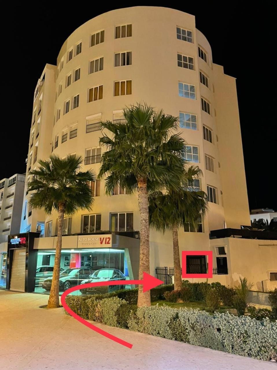 Property building, Location