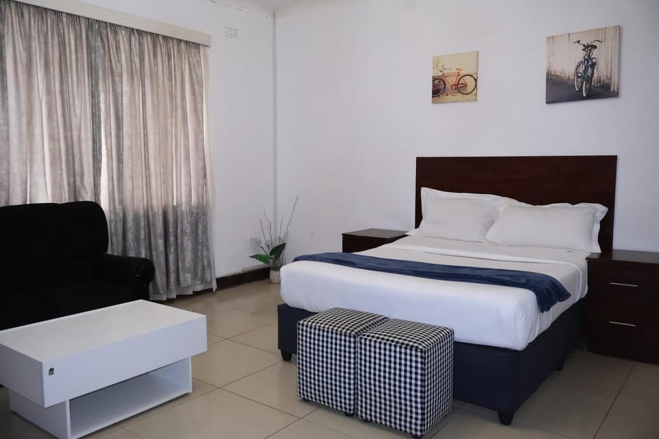 Khaya Mnandi Leisure Suites Bed and Breakfast in Pretoria