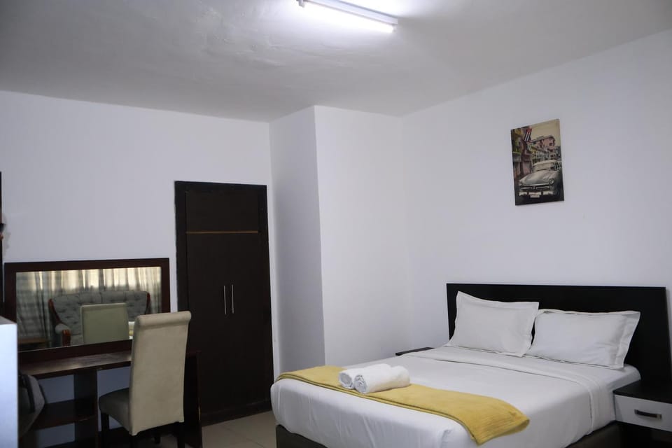 Khaya Mnandi Leisure Suites Bed and Breakfast in Pretoria