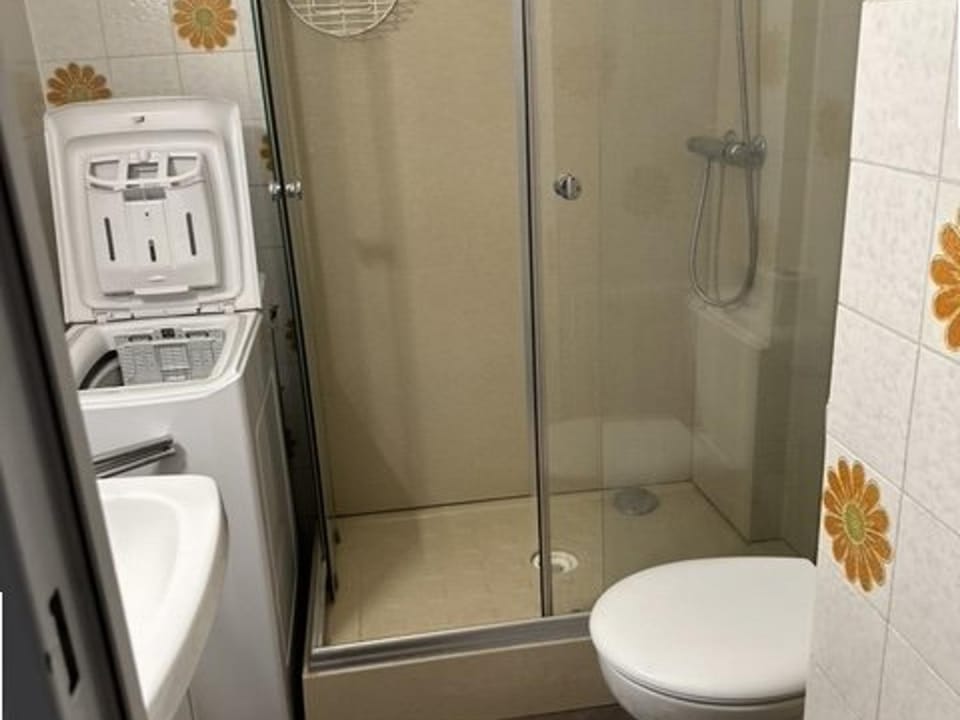 Studio avec Parking, WIFI et Animaux Acceptés à Balaruc-les-Bains - FR-1-680-36 Apartment in Balaruc-les-Bains