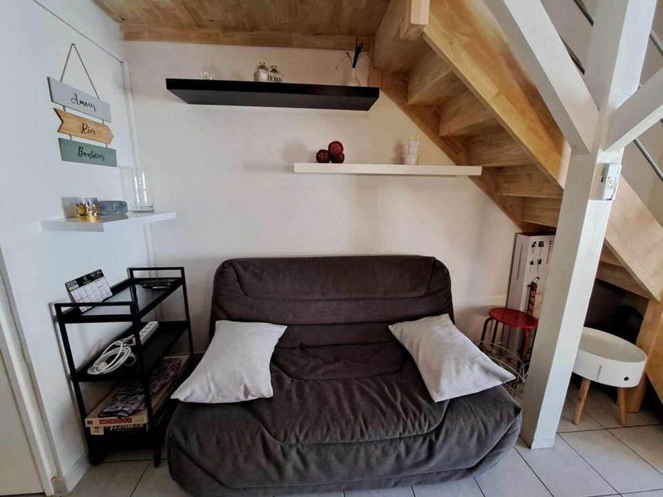 Maison mitoyenne climatisée avec piscine, grande terrasse, proche plage à Marseillan - FR-1-326-809 Apartment in Marseillan